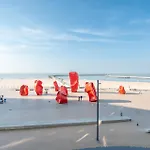 Wonderful 3Br Apartment With Sublime Seaviews